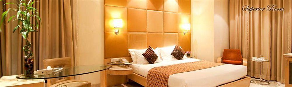 Ascot Hotel Mumbai Dış mekan fotoğraf