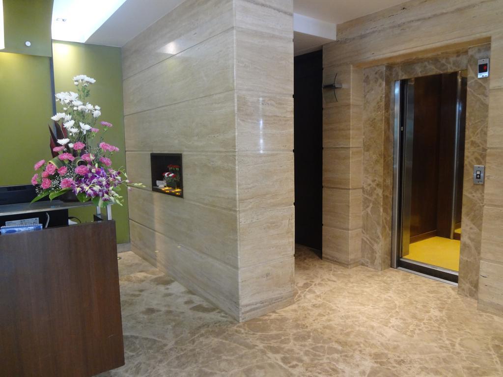 Ascot Hotel Mumbai Dış mekan fotoğraf